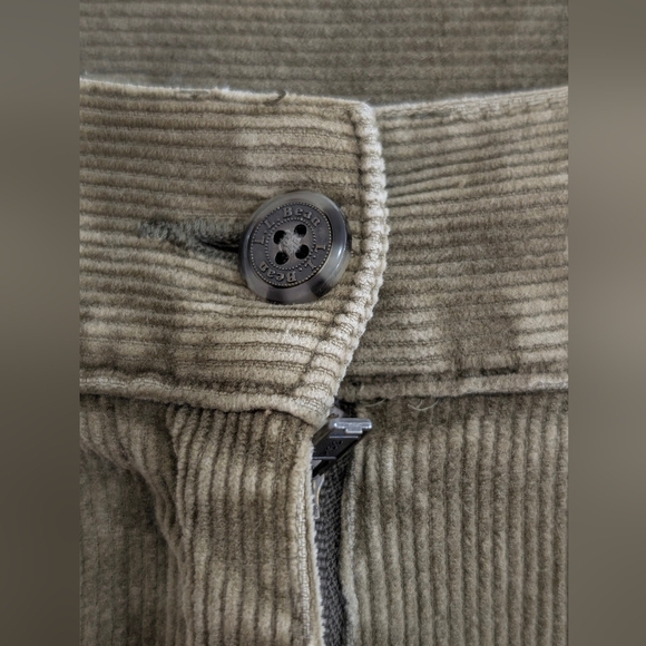 L.L.Bean Olive Pleated Corduroy Pants High Rise Straight Leg Vintage Workwear 8 - Picture 6 of 6